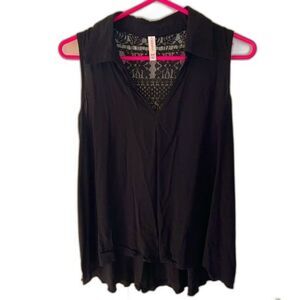 Xhilaration Black Lace Back Tank Top Blouse size M Collar V-neck Dressy Casual